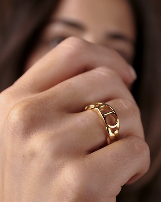 Nora Ring